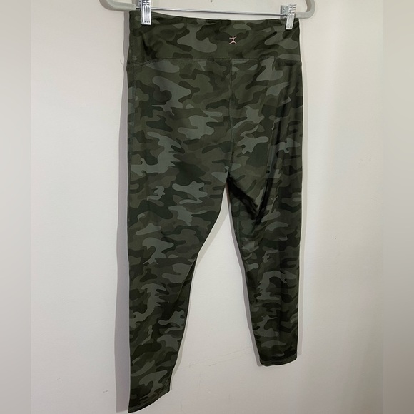 Danskin pink label sz lg compression leggings in shades of green newer - Picture 10 of 13